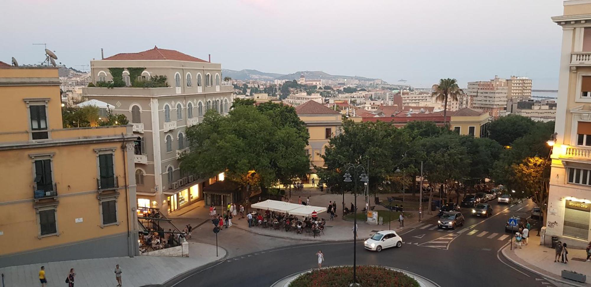 Eva Luxury Suite Cagliari Exterior foto