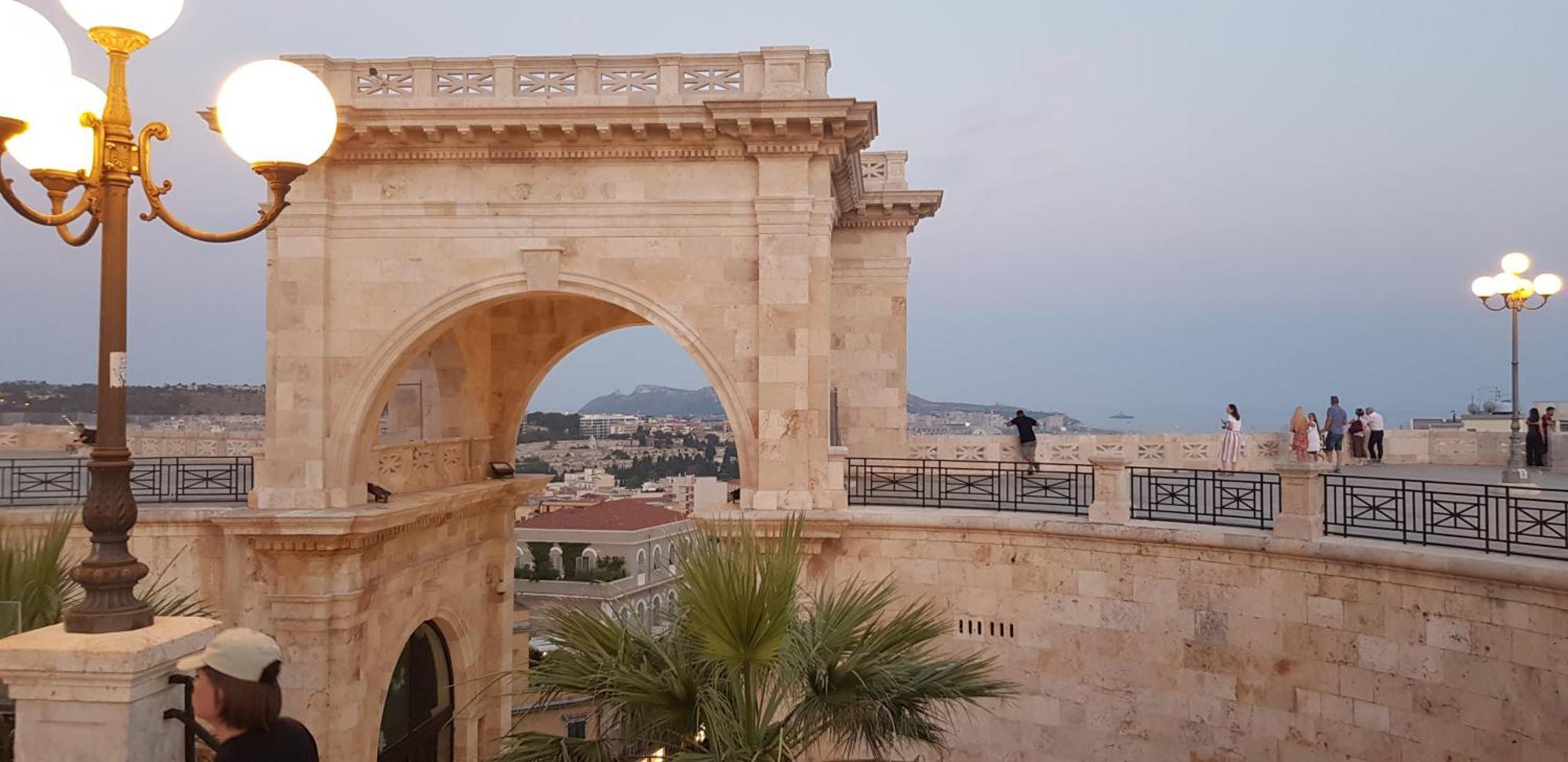 Eva Luxury Suite Cagliari Exterior foto