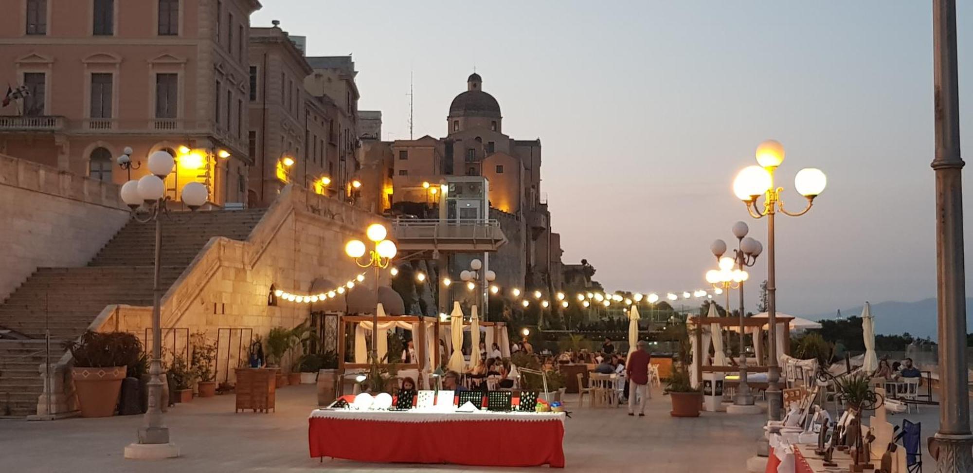 Eva Luxury Suite Cagliari Exterior foto
