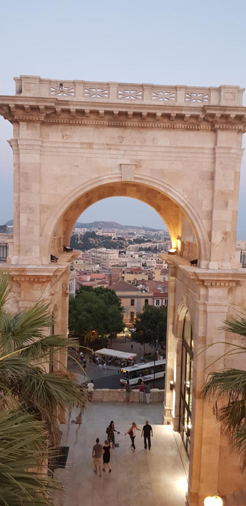 Eva Luxury Suite Cagliari Exterior foto